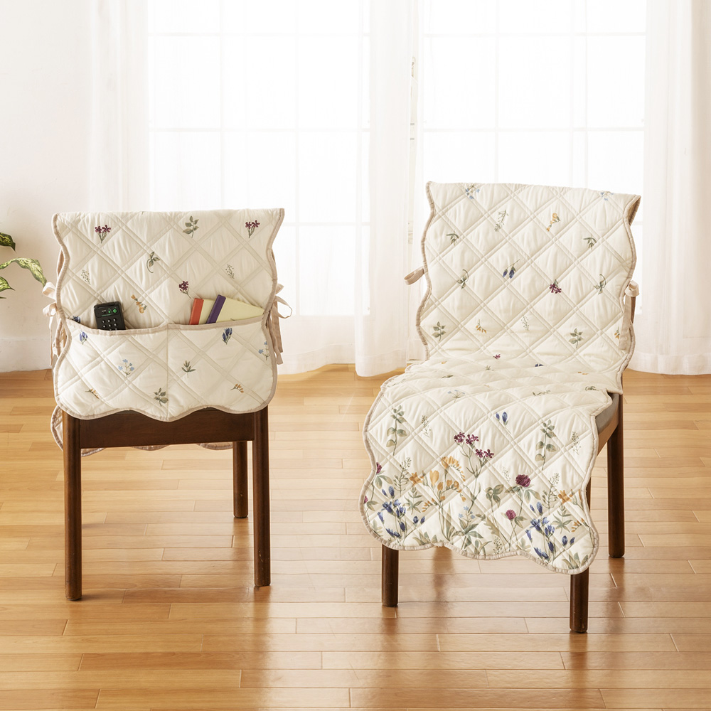 【ベルメゾン】ボタニカル柄のキルト椅子カバー