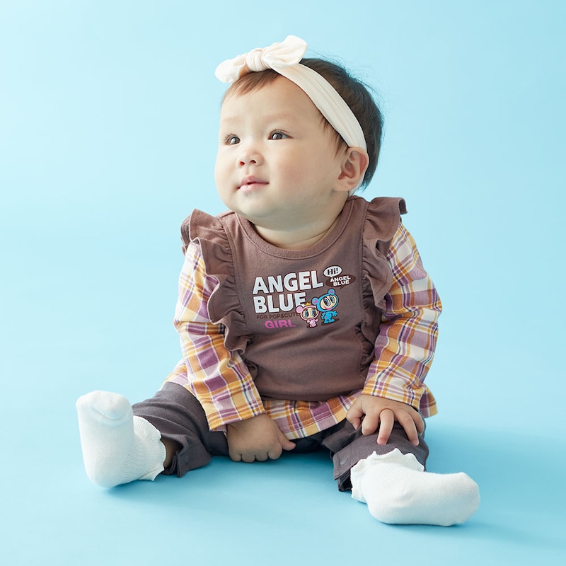 チョコレートブラウン×パープル系チェック／モデル身長68cm・70サイズ着用