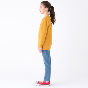 ライトブルー／モデル身長143cm・140サイズ着用