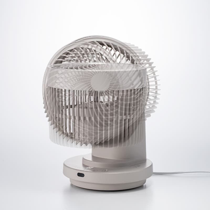 ゆっくりなめらかに動く上下左右の同時首振り機能