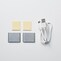 付属品（両面テープ付き金属プレート/USBケーブル）