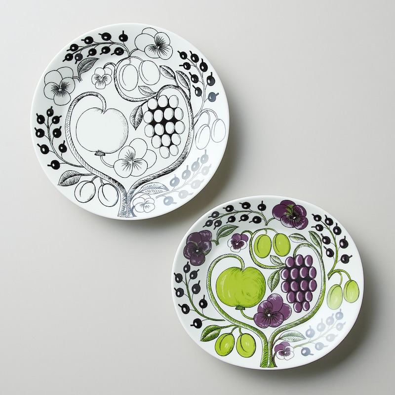 左：プレート26cm、右：オーバル25cm　※画像は大きさの参考用です