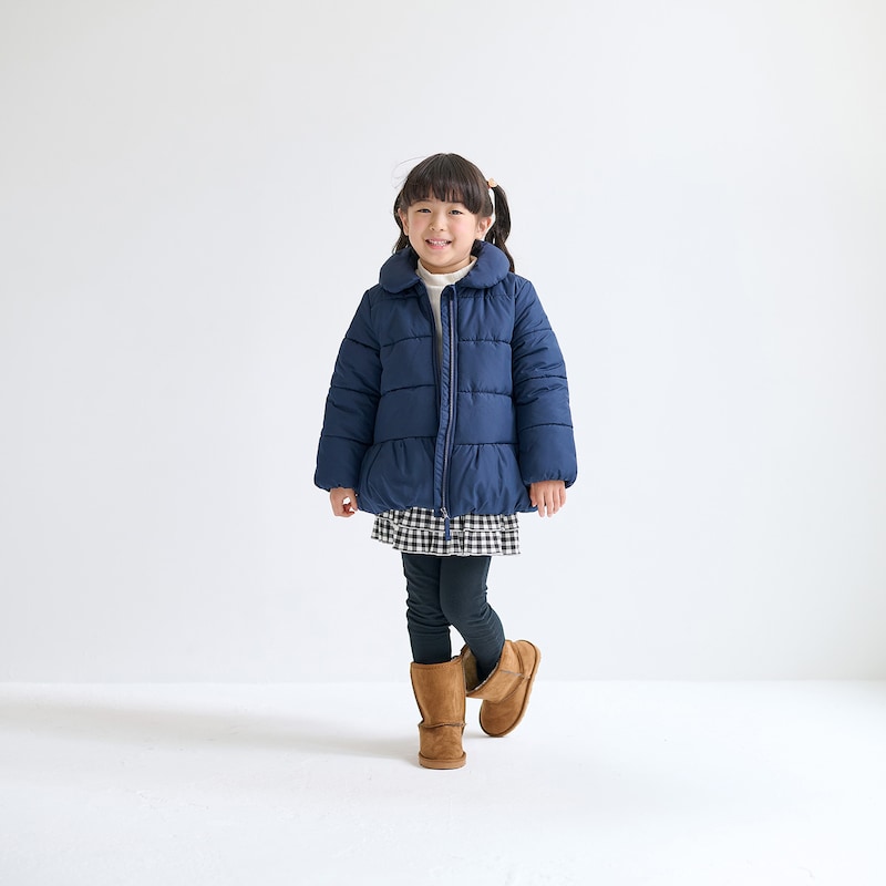 ネイビー／モデル身長108cm・110サイズ着用