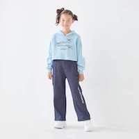 ネイビー（デニム風ニット）／モデル身長125cm・130サイズ