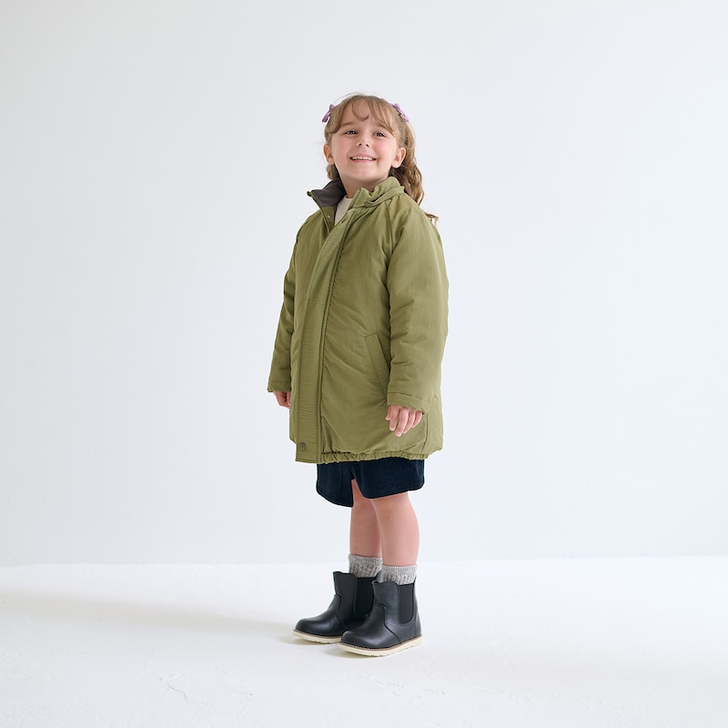 カーキ／モデル身長109cm・サイズ110