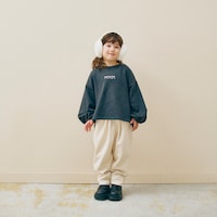 モデル身長104cm、110サイズ着用