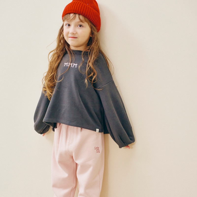 モデル身長110cm、110サイズ着用