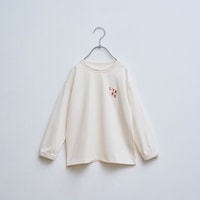 エクリュ※こちらの画像が最も近いお色味です。