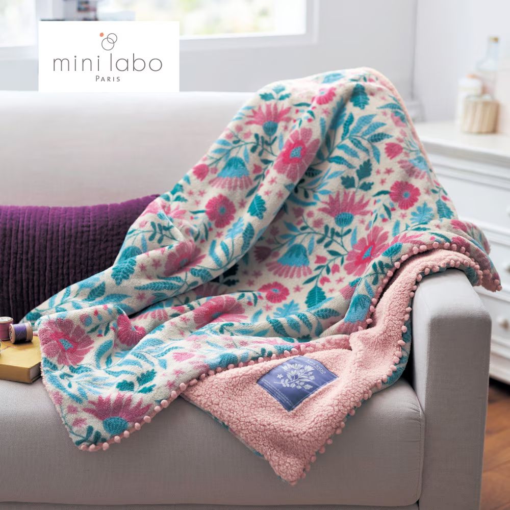 マイクロファイバーとボアのぽんぽん付きブランケット/愛らしさ 「ミニラボ」(ミニラボ/mini labo) マイクロファイバーとボアのぽんぽん付きブランケット/愛らしさ 「ミニラボ」(ミニラボ/mini labo)