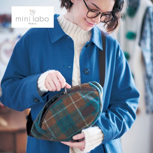 チェック素材のボディバッグ／愛らしさ 「ミニラボ」