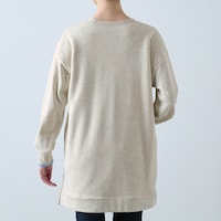 モデル身長171cm／Ｍ ※写真は撮影用のため袖丈+1.5cmになります。