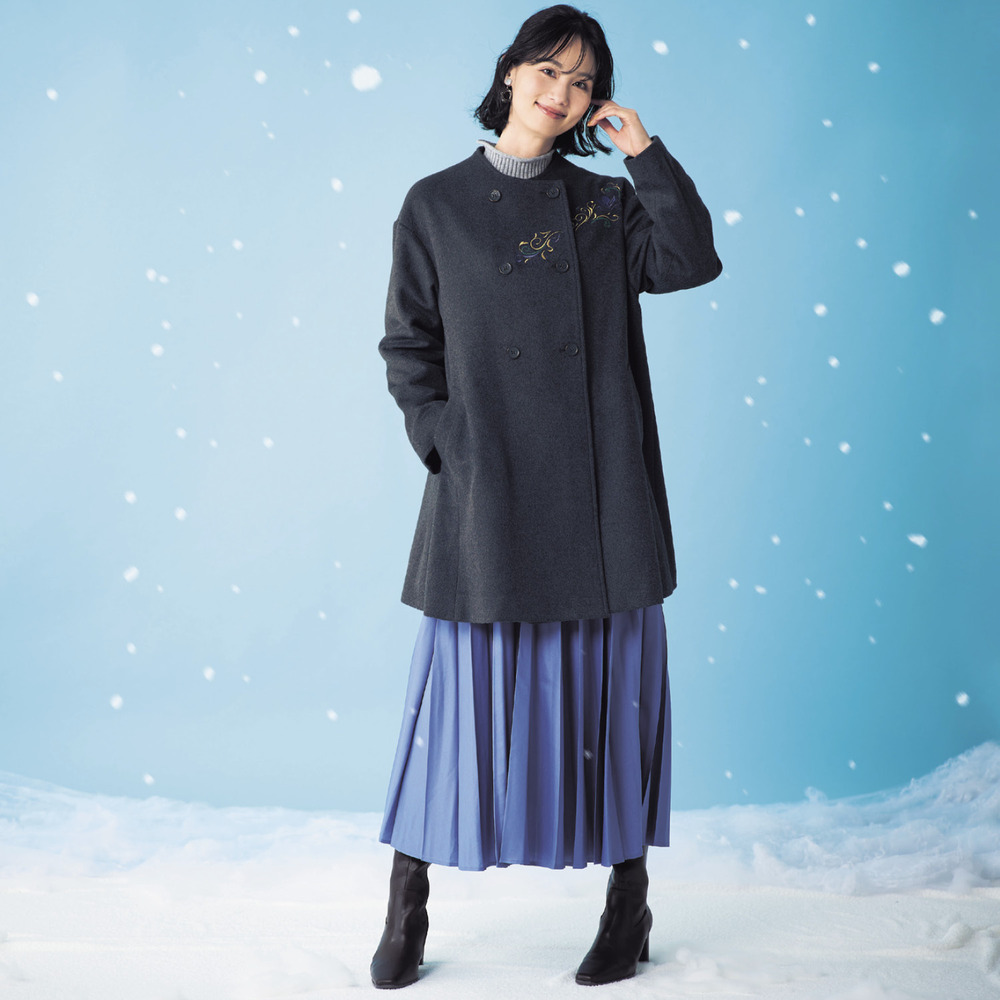 刺繍入りAラインコート「アナと雪の女王」(ディズニー/Disney) 刺繍入りAラインコート「アナと雪の女王」(ディズニー/Disney)