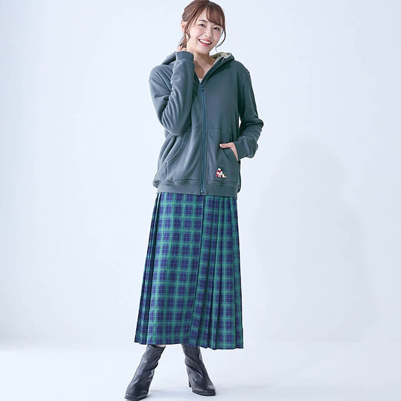 モデル身長167cm／Ｍ ※写真は撮影用のため袖丈+1.5cmになります。