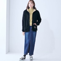 モデル身長167cm／Ｍ ※写真は撮影用のため袖丈+1.5cmになります。