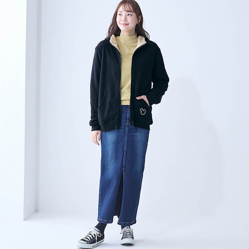 モデル身長167cm／Ｍ ※写真は撮影用のため袖丈+1.5cmになります。