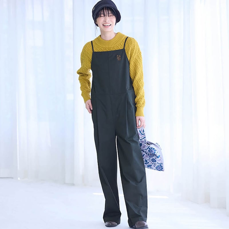 モデル身長164cm／Ｍ ※写真は撮影用のため総丈+8cmになります。