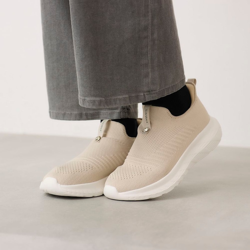 モデル身長168cm／２４サイズ