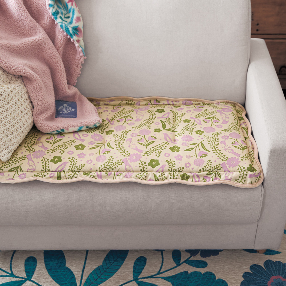 【ミニラボ/mini labo】熱圧着キルトのリバーシブルシートクッション/鳥のシンフォニー 「ミニラボ」 【ミニラボ/mini labo】熱圧着キルトのリバーシブルシートクッション/鳥のシンフォニー 「ミニラボ」