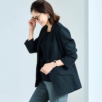 モデル身長168cm／9AR・袖丈長め