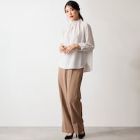 モデル身長168cm／9R  ※色味に関してはカラー選択画像にてご確認ください。