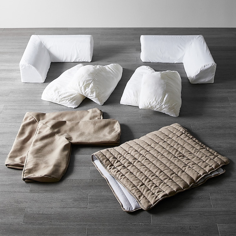 背クッションのカバーとラグは取り外して洗濯可能