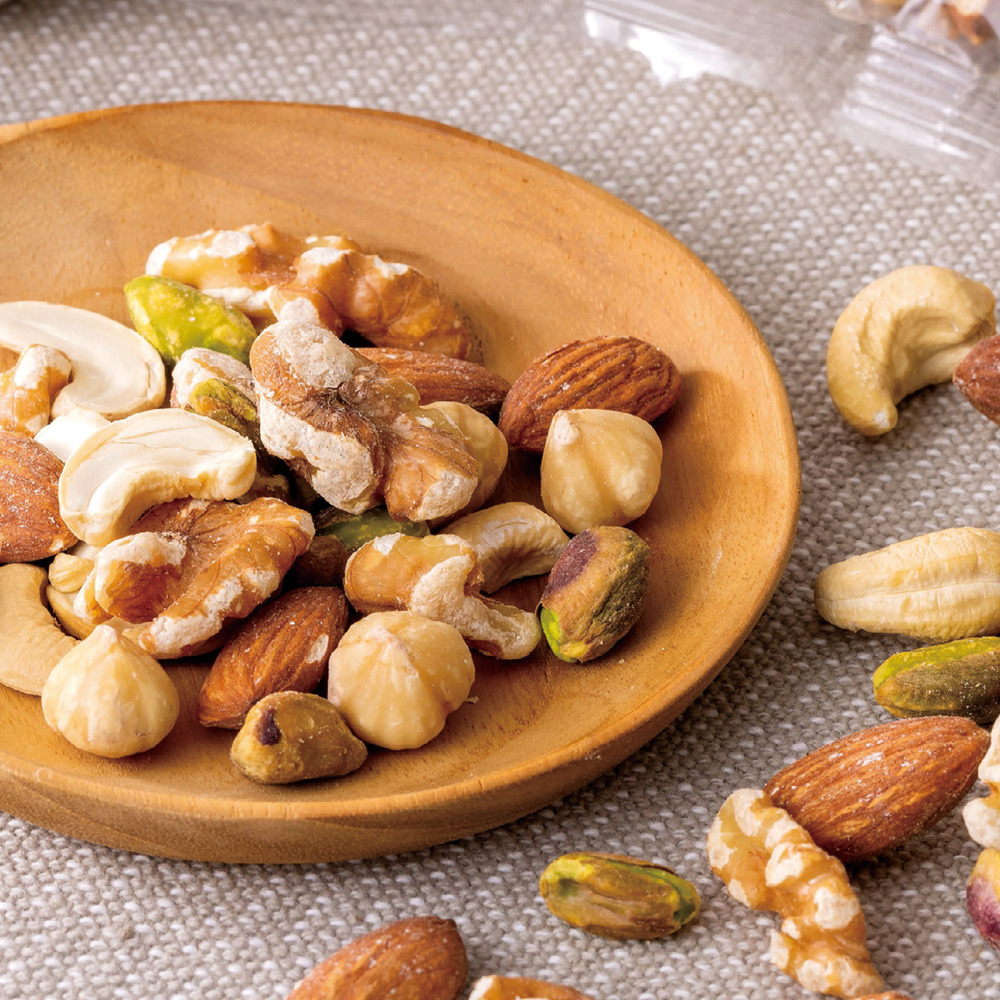 【ベルメゾン】ピスタチオ入り食べきりミックスナッツ5種