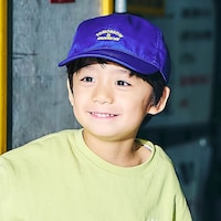 ブルー