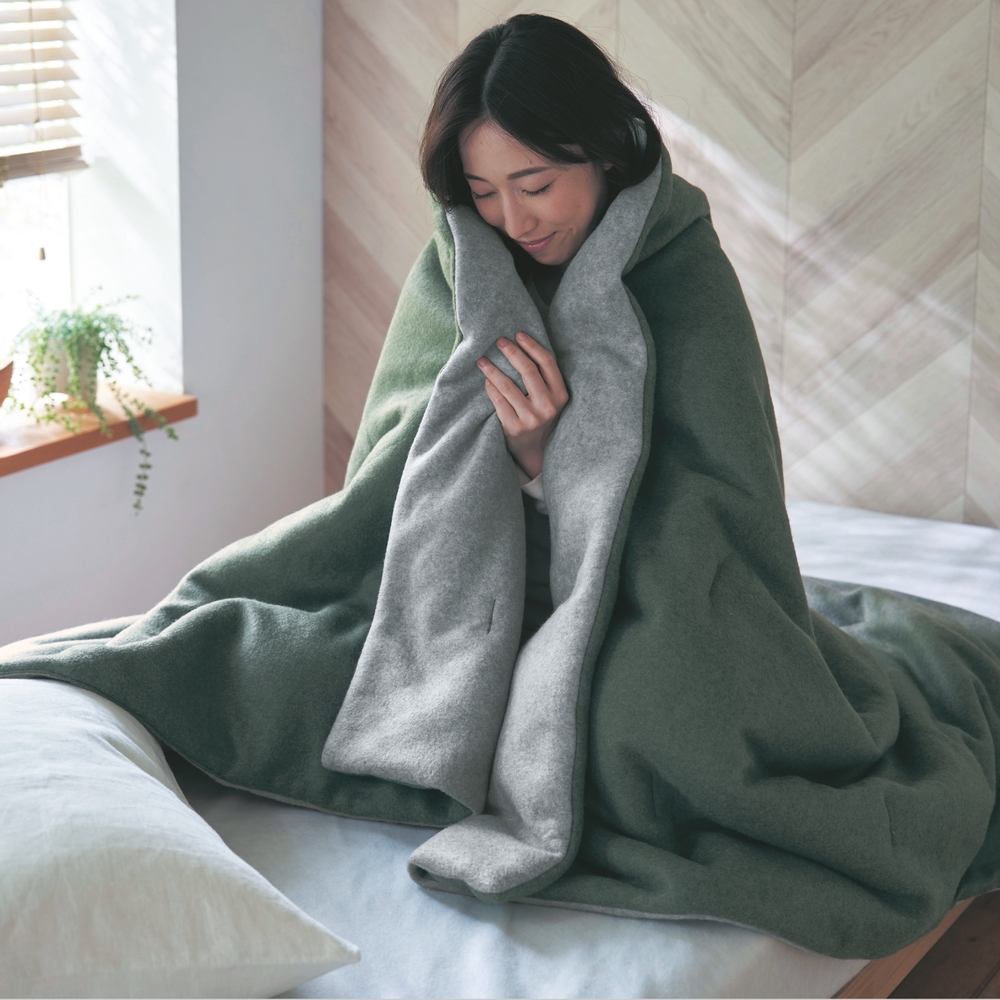 【ベルメゾン】軽やかなフリース生地のわた入り毛布 【ベルメゾン】軽やかなフリース生地のわた入り毛布