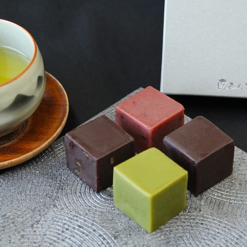 【予約商品】 母の日 キューブ羊羹＆ハーブティセット 【ご注文は5月4日まで】