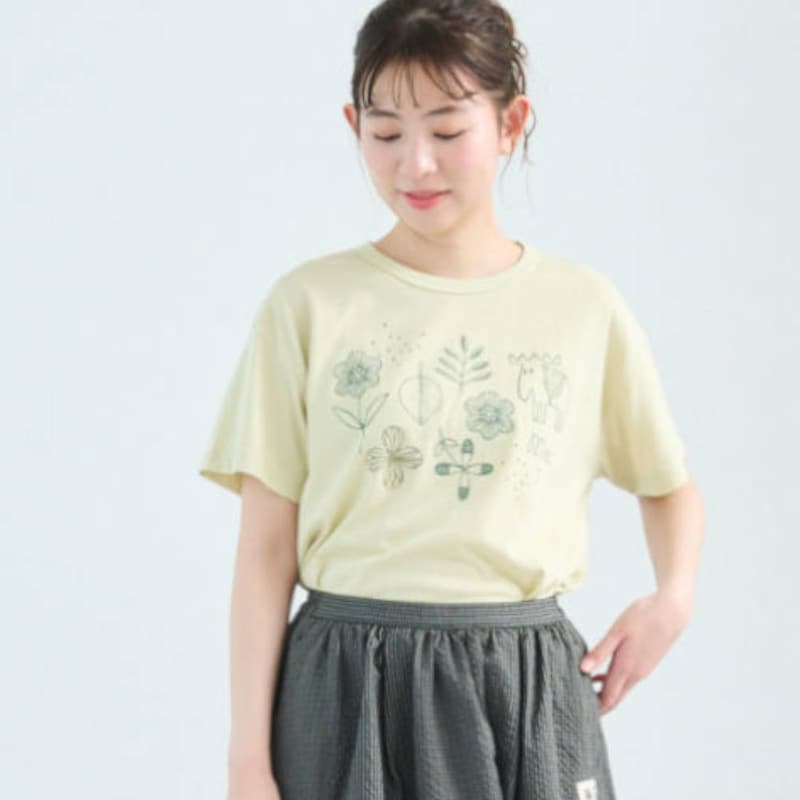 グリーン