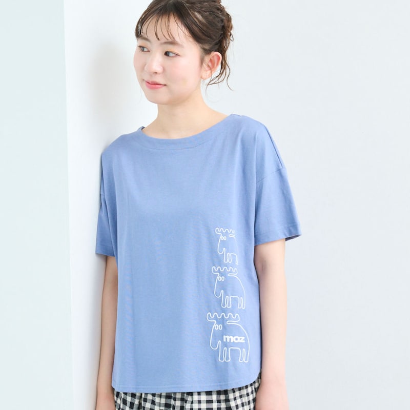 ブルー