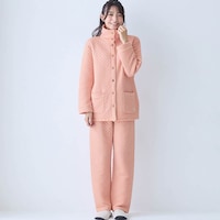 モデル身長170cm／Ｍ ※写真は撮影用のため股下+4cmになります。
