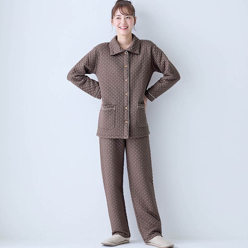 モデル身長167cm／Ｍ ※写真は撮影用のため股下+4cmになります。