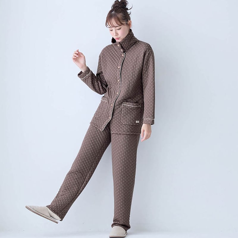 モデル身長167cm／Ｍ ※写真は撮影用のため股下+4cmになります。