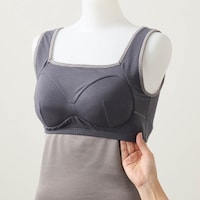 ベルメゾンオリジナルのフタゴカップを使用