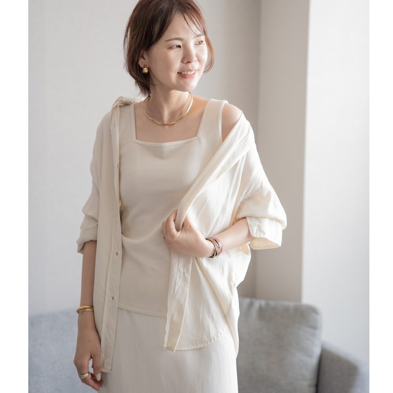 モデル身長171cm／L（エクリュ）