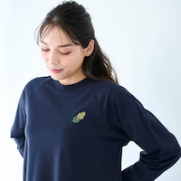 ネイビー