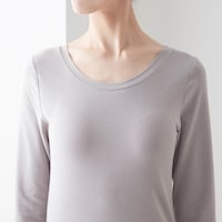 Tシャツ見えするデザイン