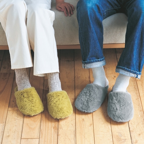 ふわふわマイクロファイバーの洗えるソフトスリッパ