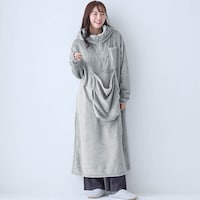 グレー