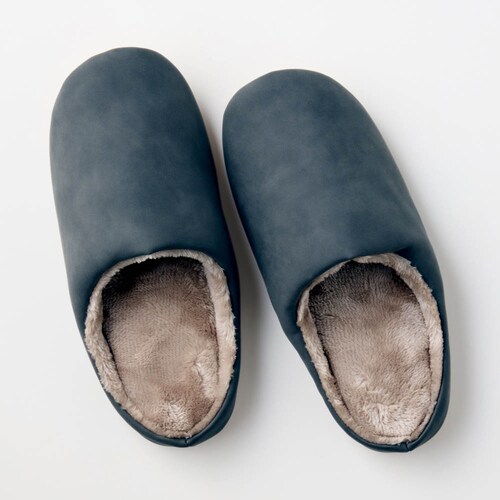 「お1人様1点限り限定特価」 あったかなめらかなすっきりデザインのルームシューズ