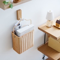 耐荷重量は5kgなので、本や雑誌なども収納できます