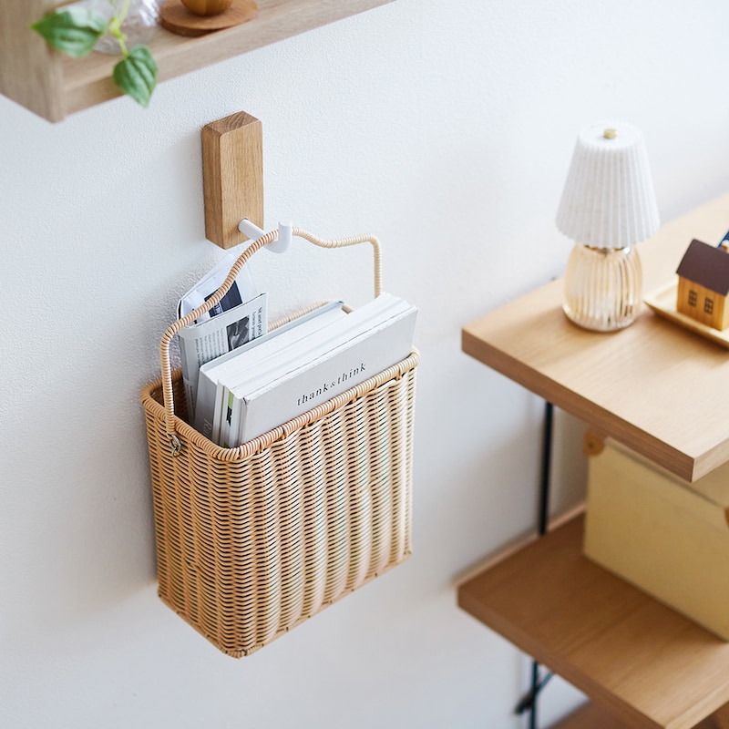 耐荷重量は5kgなので、本や雑誌なども収納できます