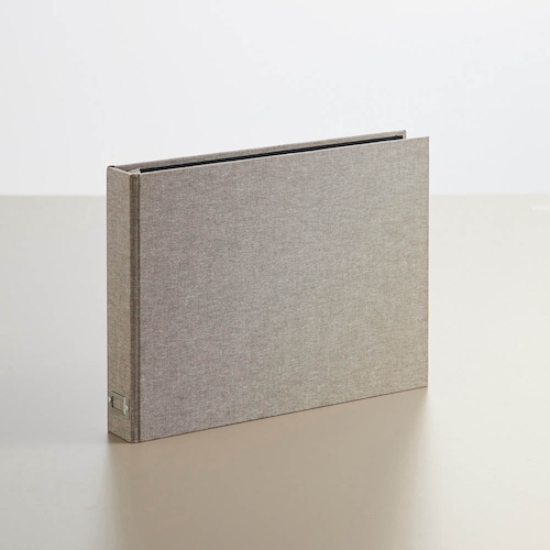 生地張り表紙の集合写真アルバム