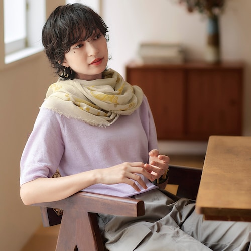 【季節の変わり目に大活躍！】 プリント柄が美しいガーゼ軽量ストール 【日本製】