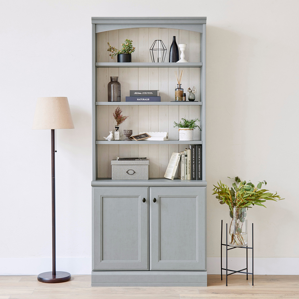 【ベルメゾン】ディスプレイを引き立てるアンティーク調ラック