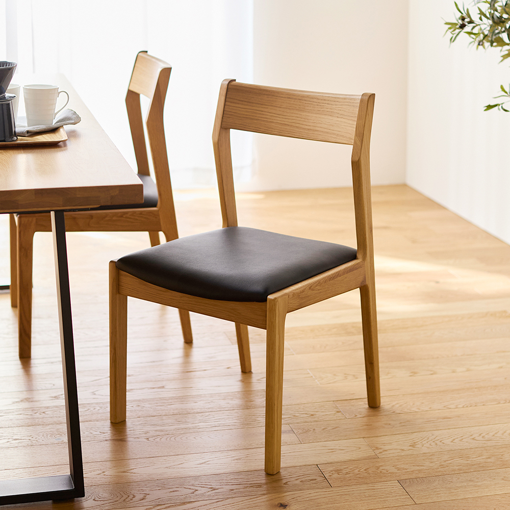 【ベルメゾン】オーク材のダイニングチェア
