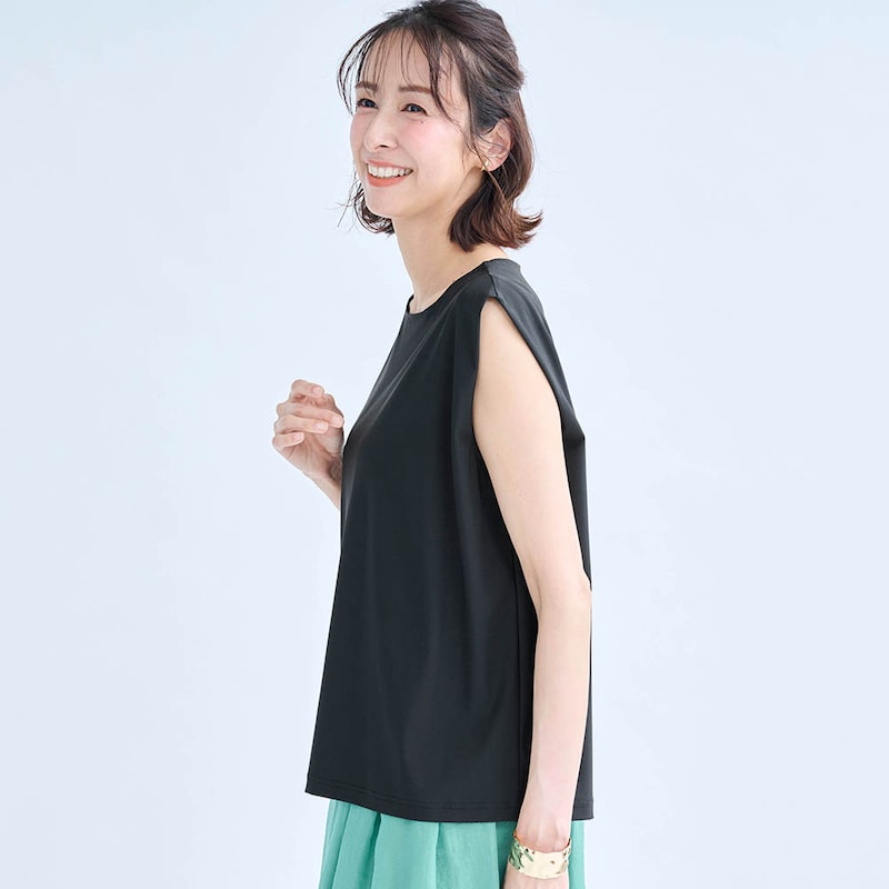 モデル身長169cm／M