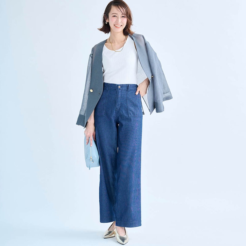 モデル身長169cm／M　※写真は撮影用のため、股下+7cmになります。