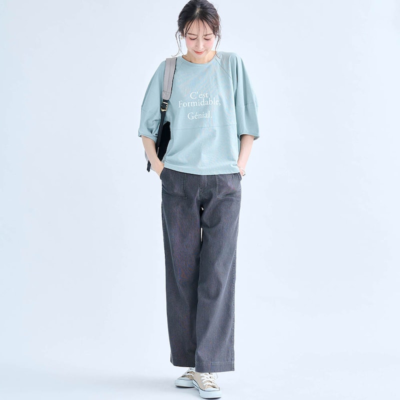 モデル身長169cm／M　※写真は撮影用のため、股下+7cmになります。